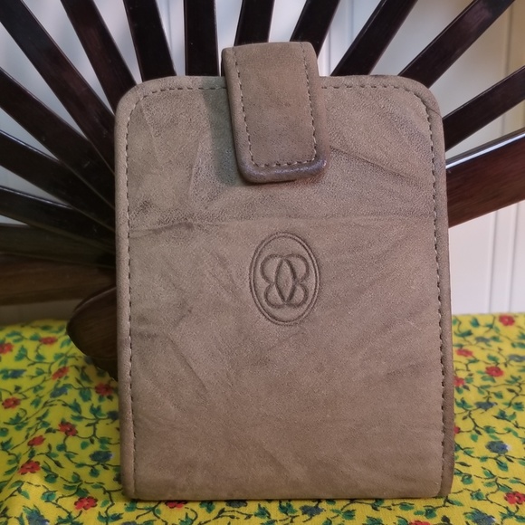 Buxton Other - GIFTED Leather Double Lipstick Case w/Mirror